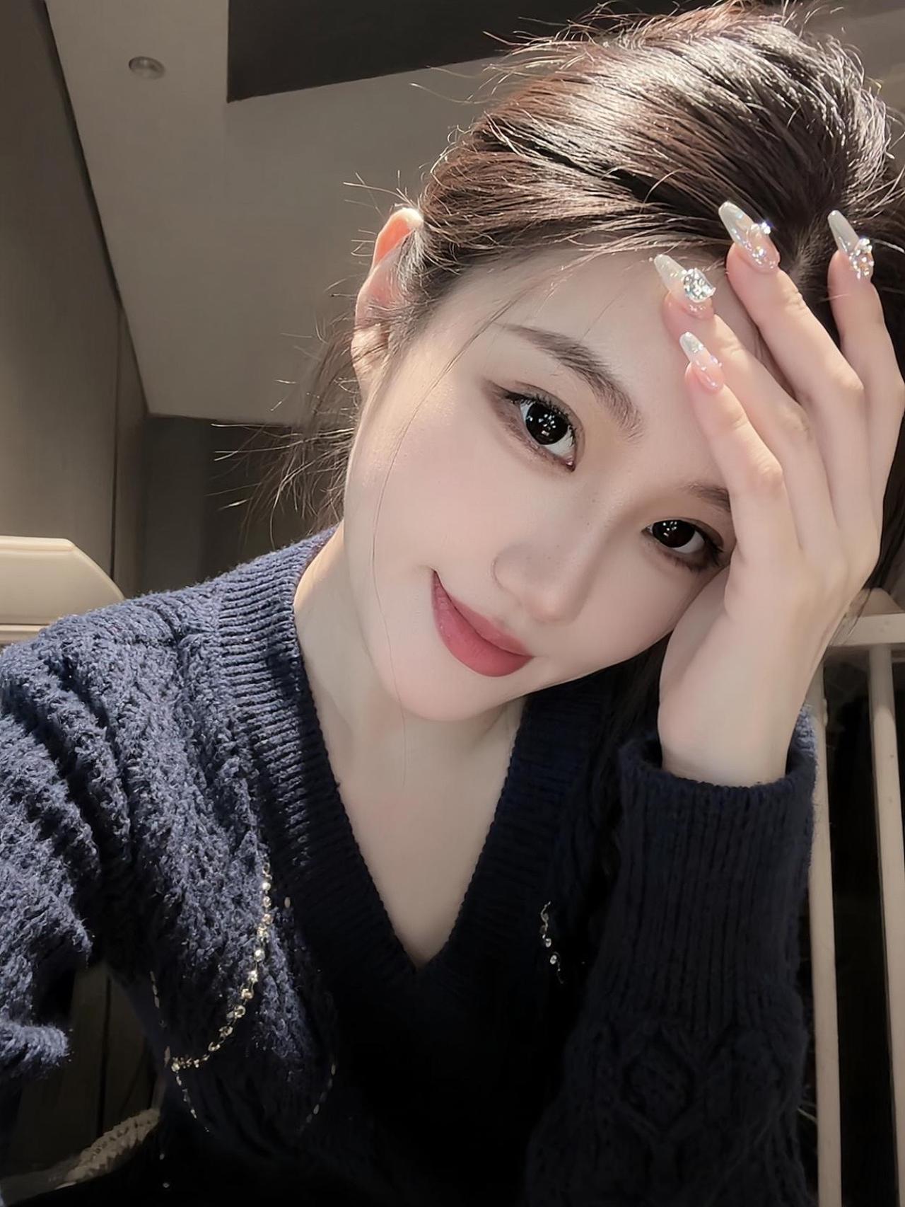 分享一下今天的自己，以后可能见不到这么好看的我了，因为你会看见更好看的我