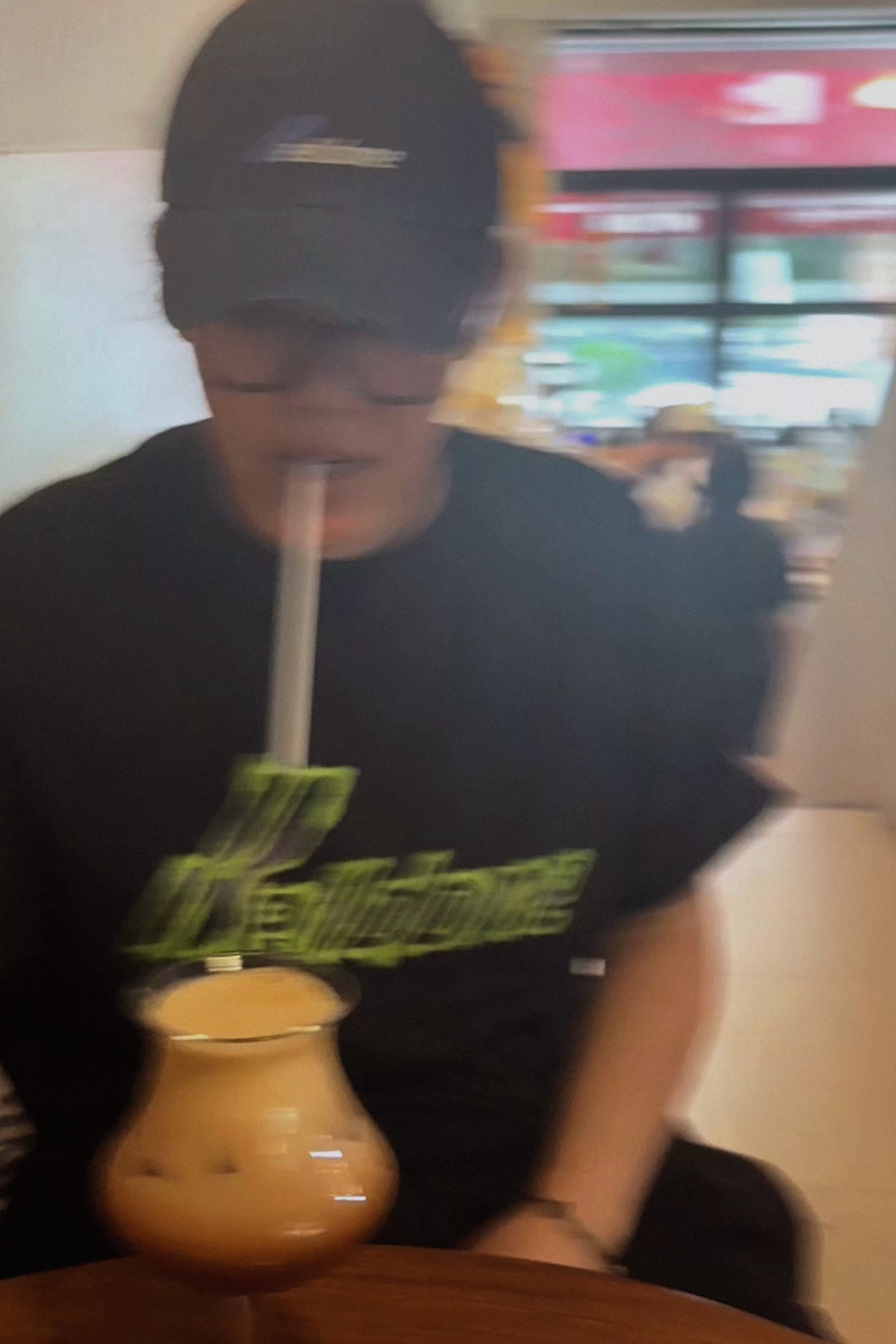 在福七撸了丧彪，走的时候也和它say bye了。成都很好，下次还来。 