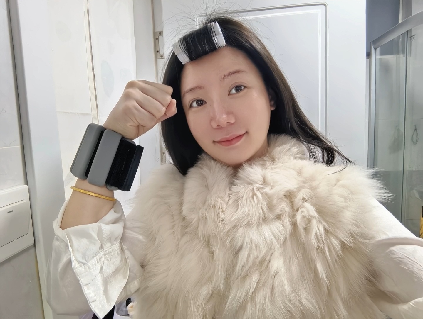 今天要去参加一个车企年会这样穿是不会增加中奖概率？🤔 