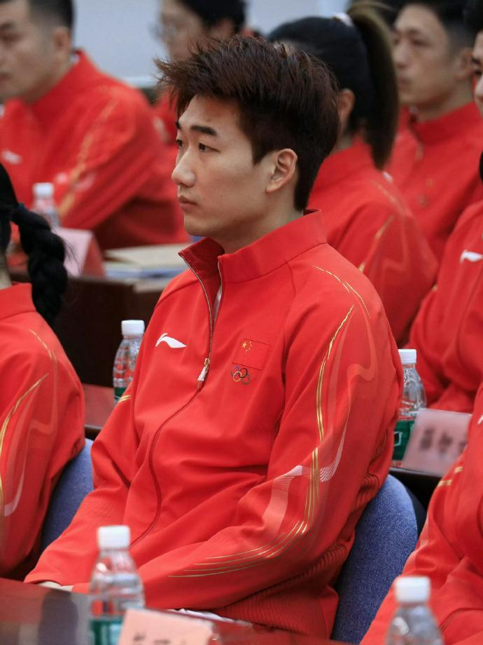 高亭宇展望第三次冬奥之旅厚蓄显锋芒 发博：即将踏上我的第三次冬奥之旅。这份使命，