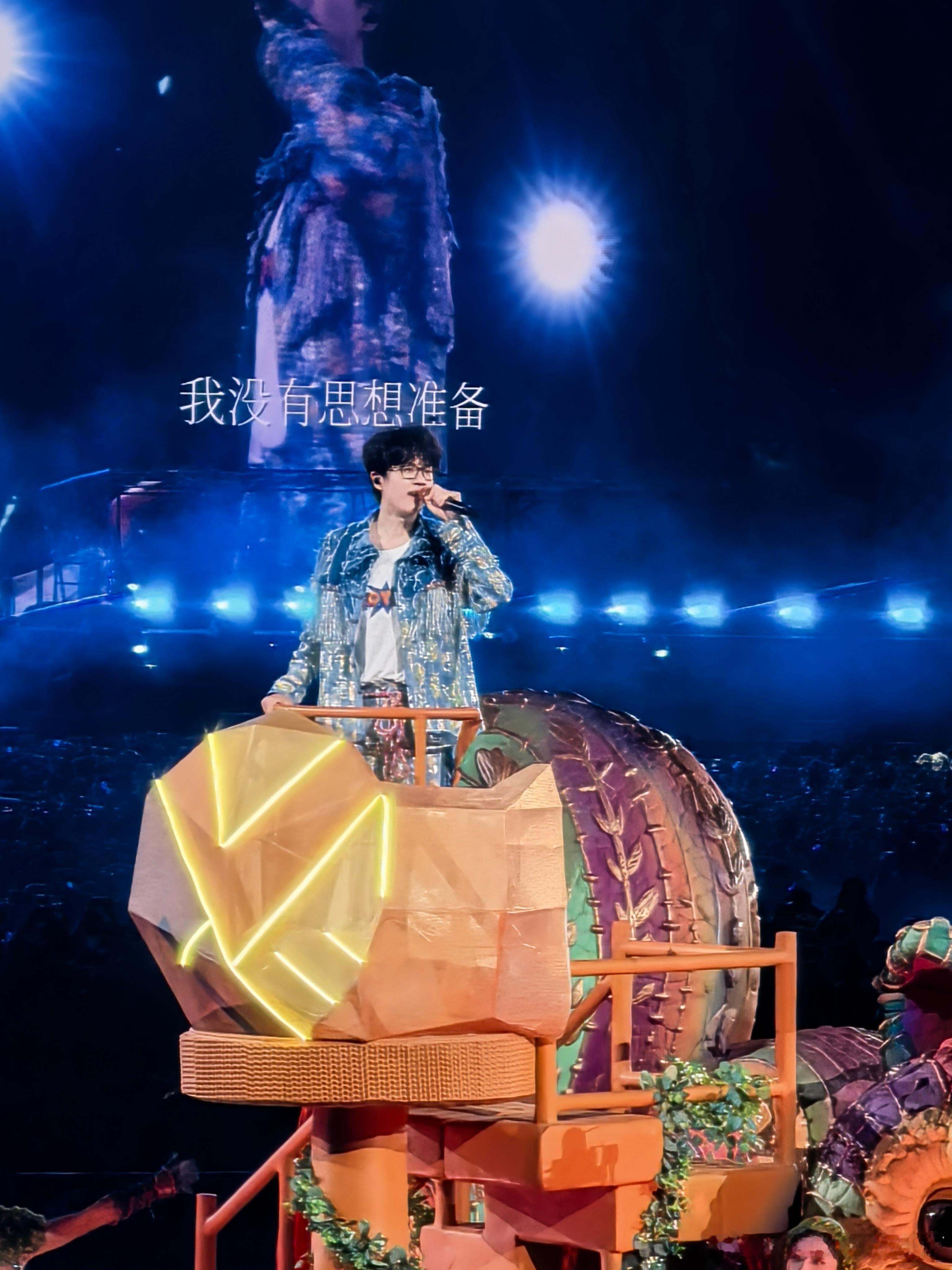 我像那个瓜田里的猹，到处吃都吃不上瓜[吃瓜][吃瓜]这句歌词很能表现我现在的心情