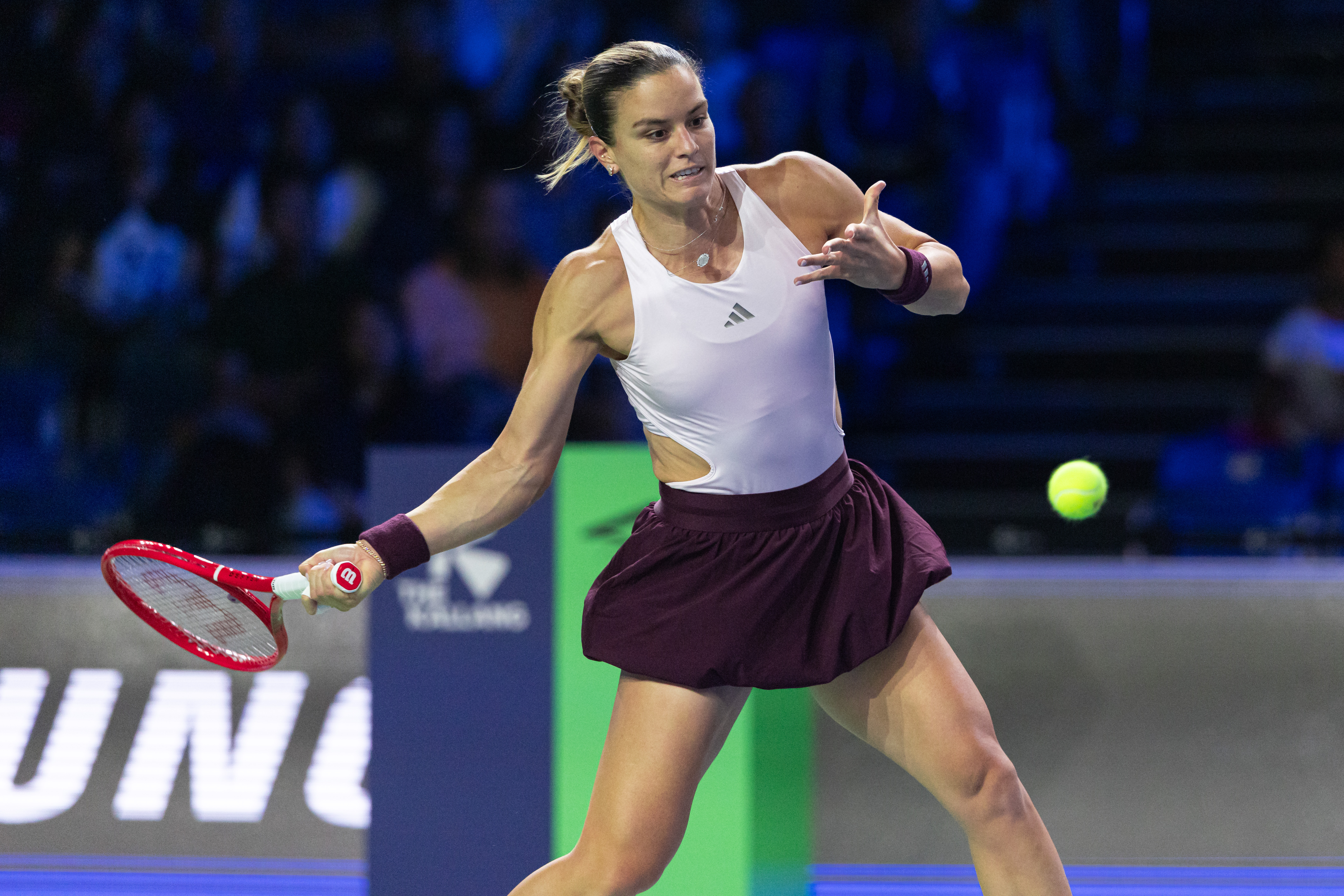 WTA500新加坡站第二轮，7号种子萨卡里以7-5 6-1击败资格赛选手日比野菜