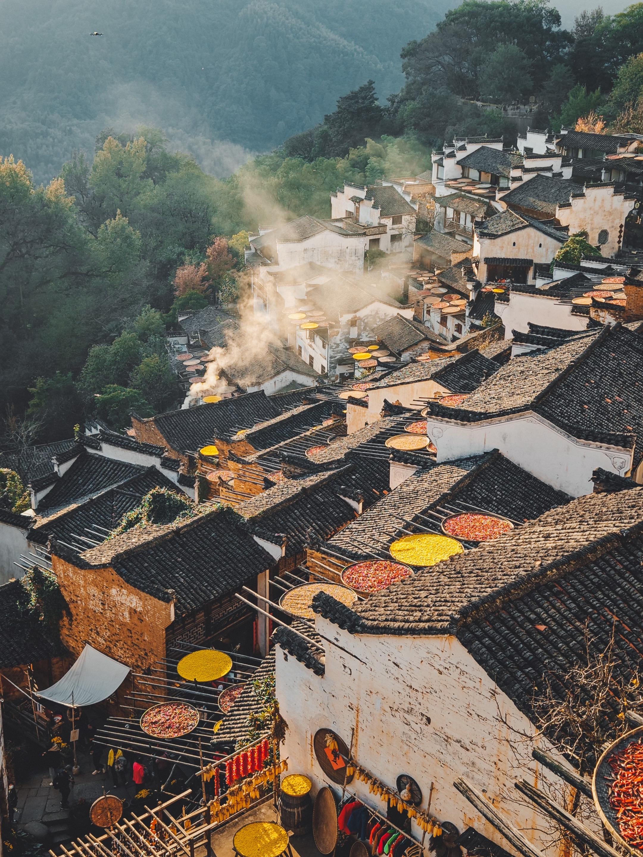 我的镜头，装不下篁岭的整个秋天！秋天怎么能不去场篁岭赏秋呢！  下面分...