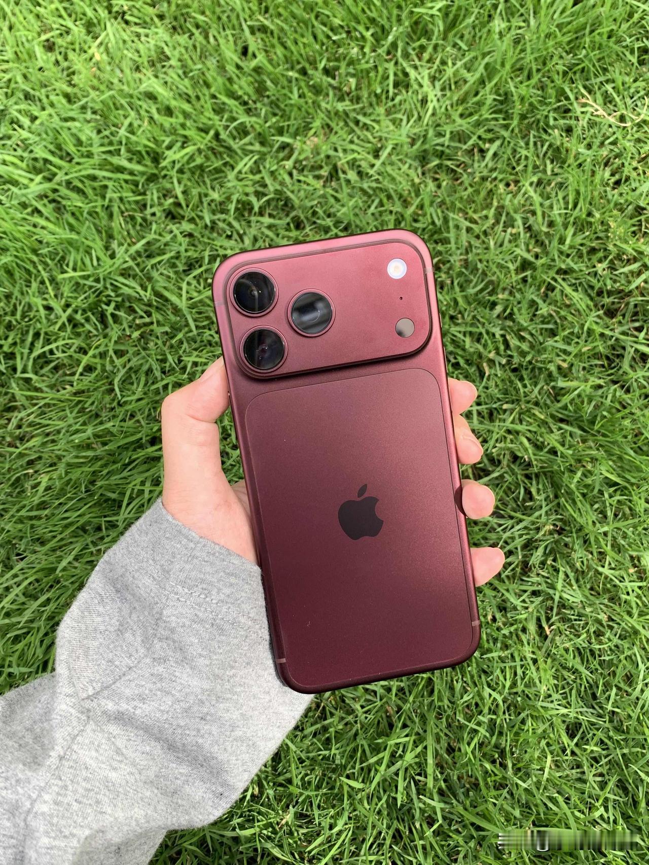 你还会购买iPhone18吗

iPhone 18 Pro系列上市已经三周了，网