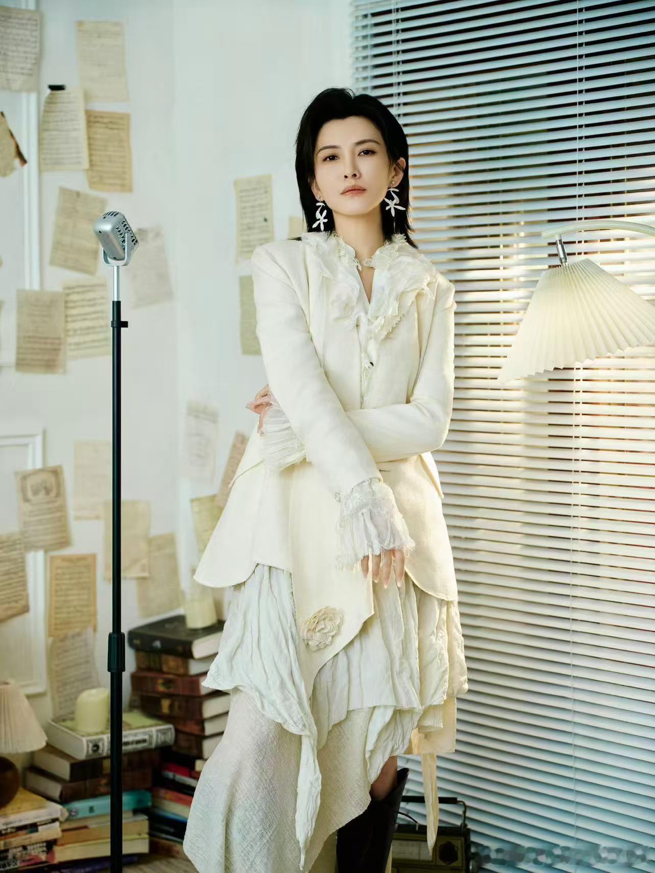 徐洁儿你到底有多少好妹妹徐洁儿亲了徐洁儿 被徐洁儿的镜面吻萌化了！在乘风2026
