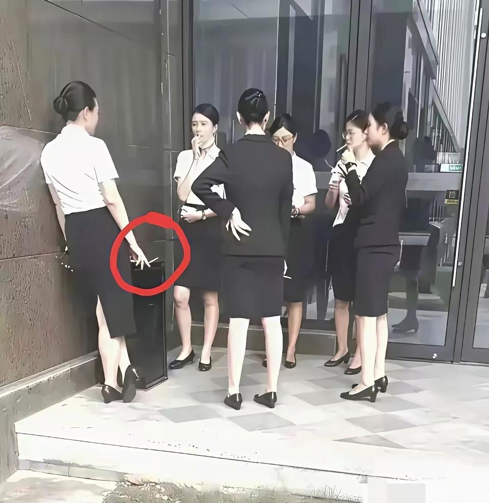 为什么销售的女生都喜欢抽烟