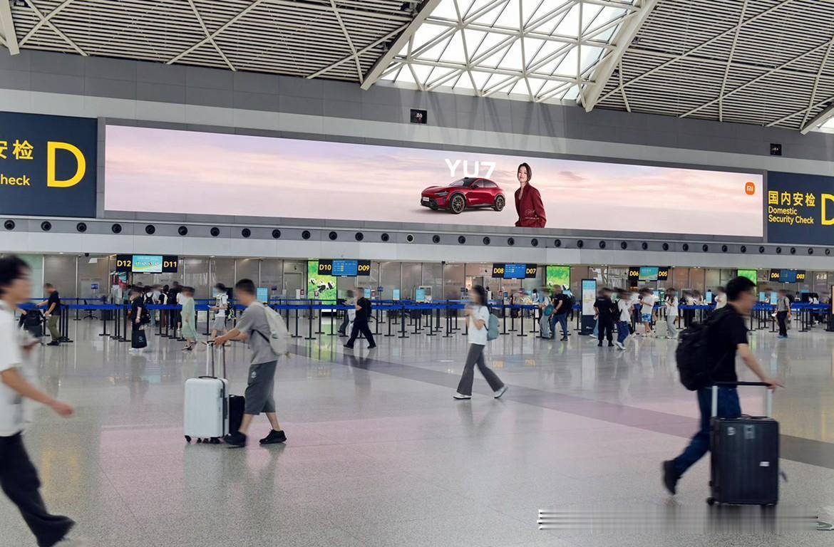 雷总在GT发布会说，YU7对标特斯拉Model Y，八败两胜。

但这已经是国产