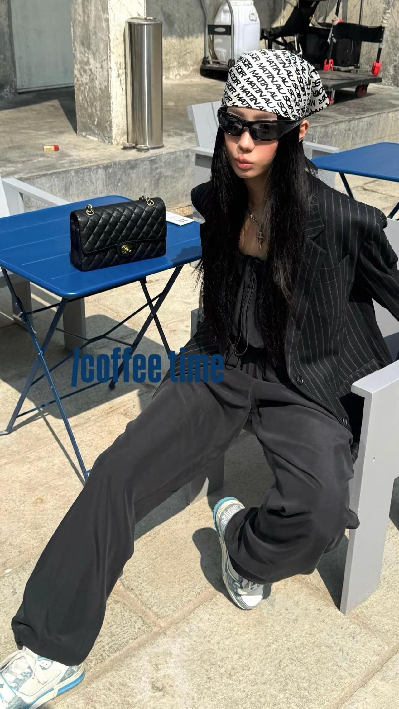 我是噘嘴大王。yd松弛 ins穿搭 舒适感拉满的极简ootd fitcheck