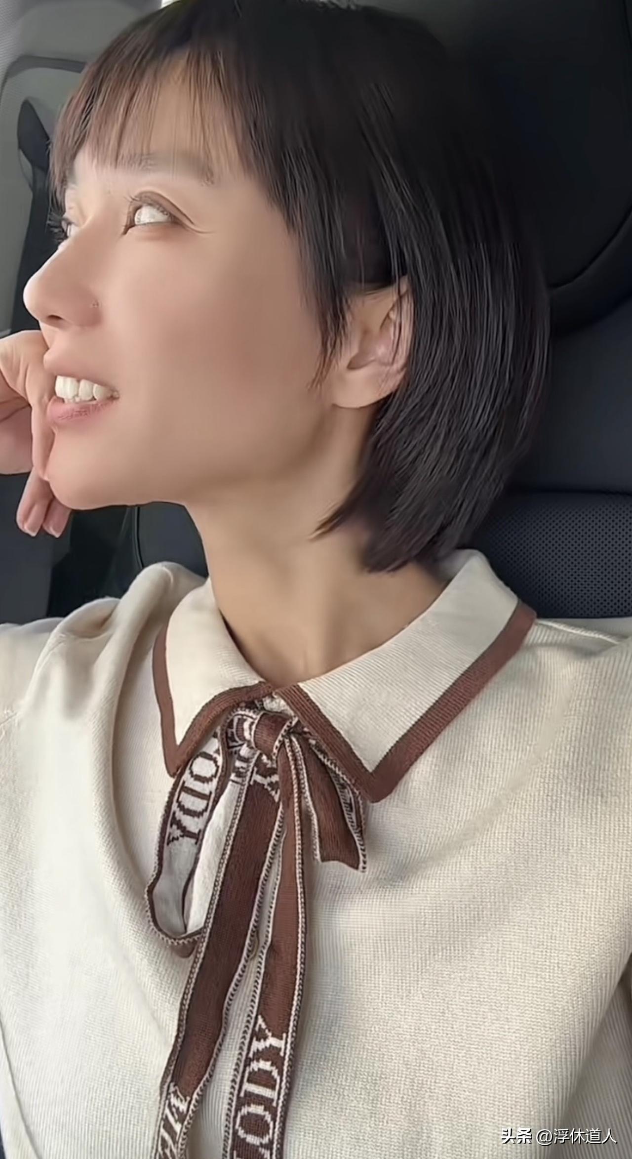 男人的快乐有两个：

·一个是女人
·一个是美酒

如果想要双倍的快乐，那就是跟