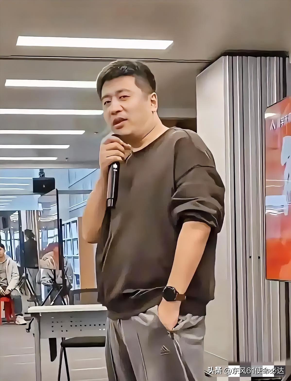 我同事老公刚好在张雪峰公司上班，今天突然就说老板走了，太突然了！他说，老张这个人