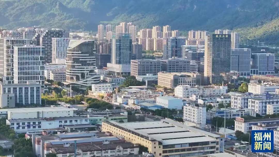 五年来，晋安区全区GDP连跨五个百亿台阶，2021年突破千亿，2024年历史性跻