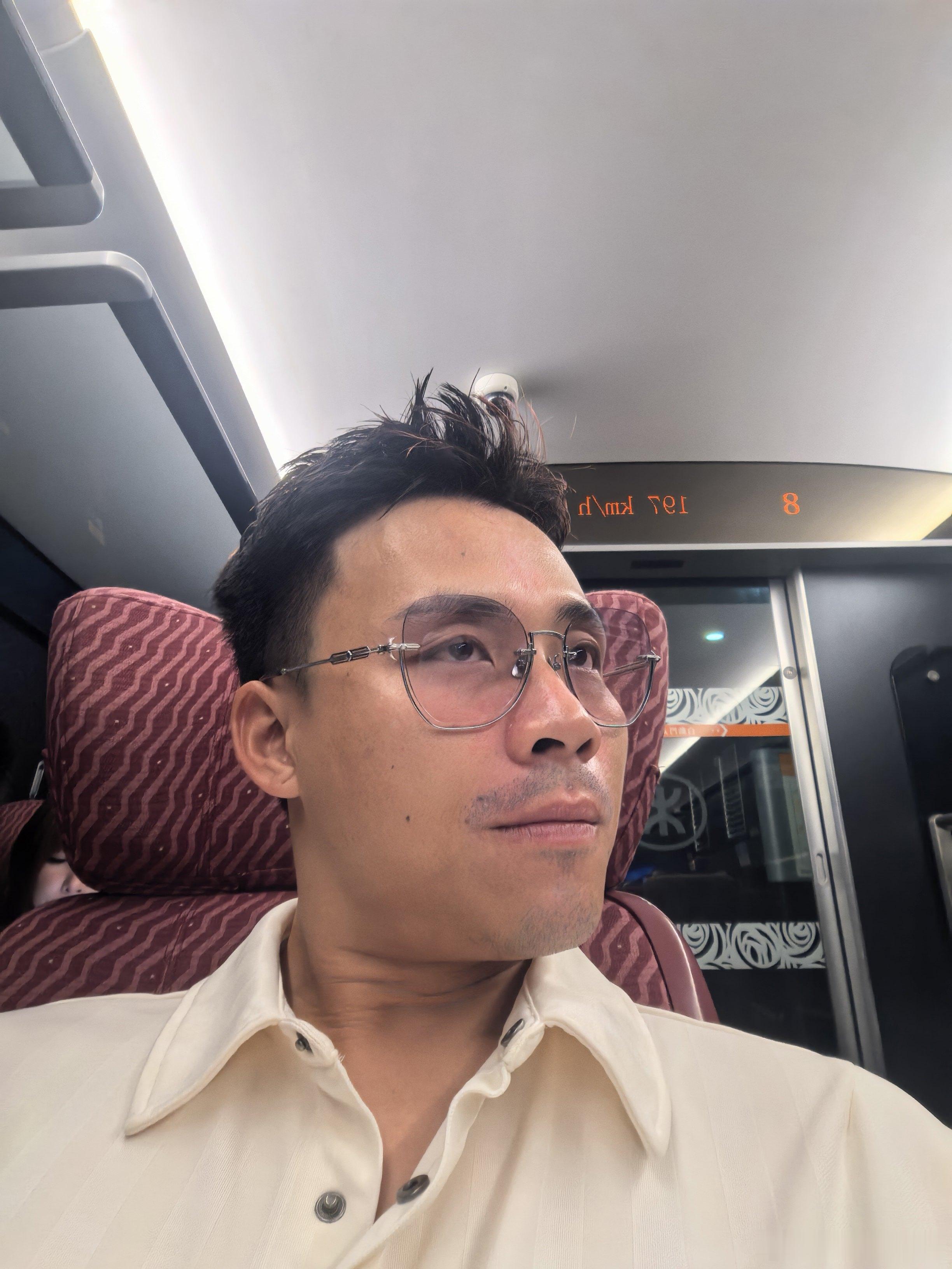 发福的速度，对自己有点陌生……。 