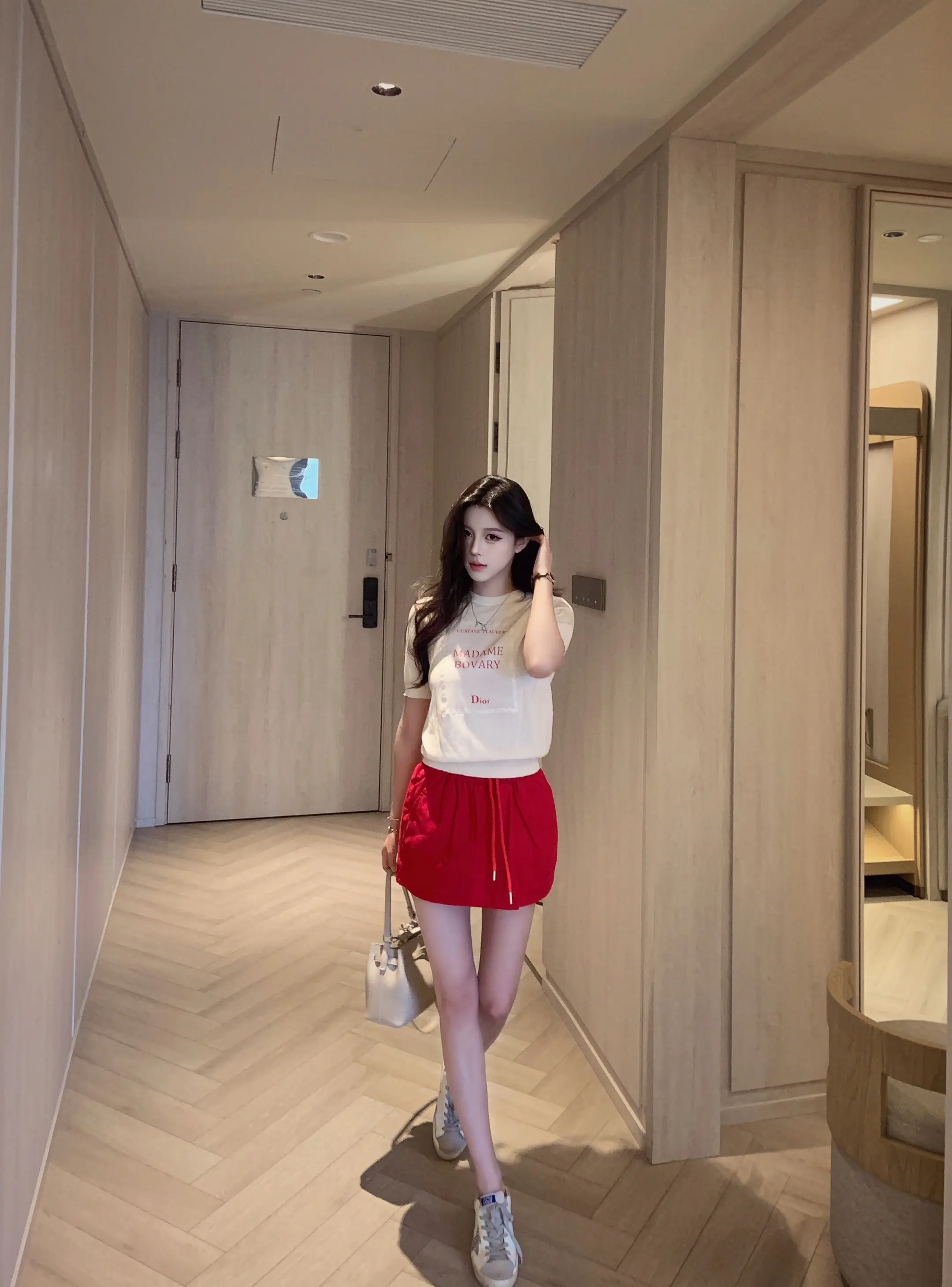 生活不会打败一个爱漂亮的装货。