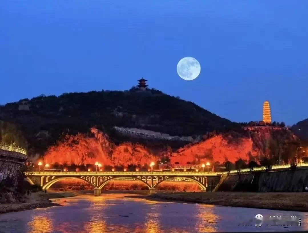 黑夜+白昼，就是城市的风景！