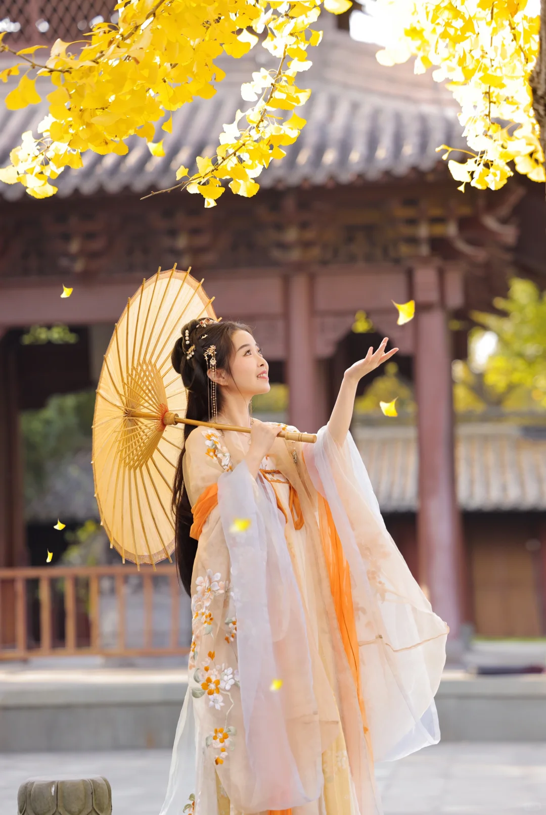 客妹说拍到了她想要的秋日氛围感～