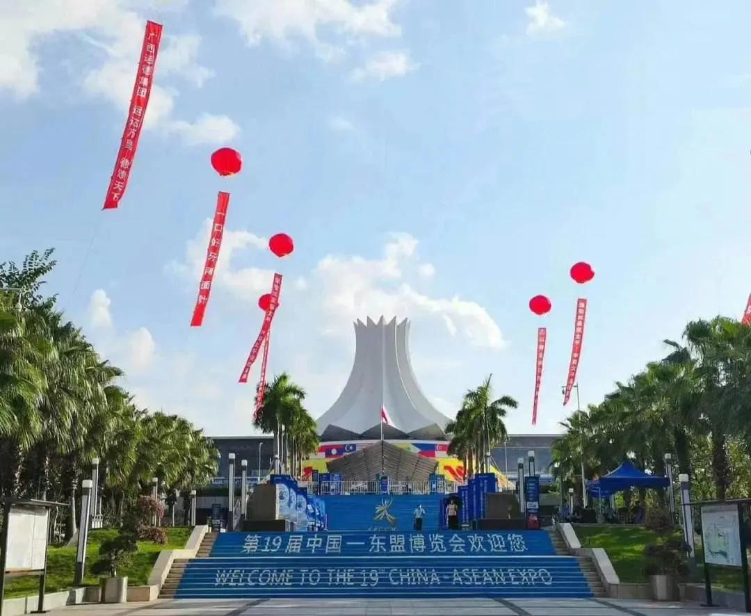 2025年12月18日，海南自由贸易港正式启动全岛封关。自此，海南全岛成为海关监