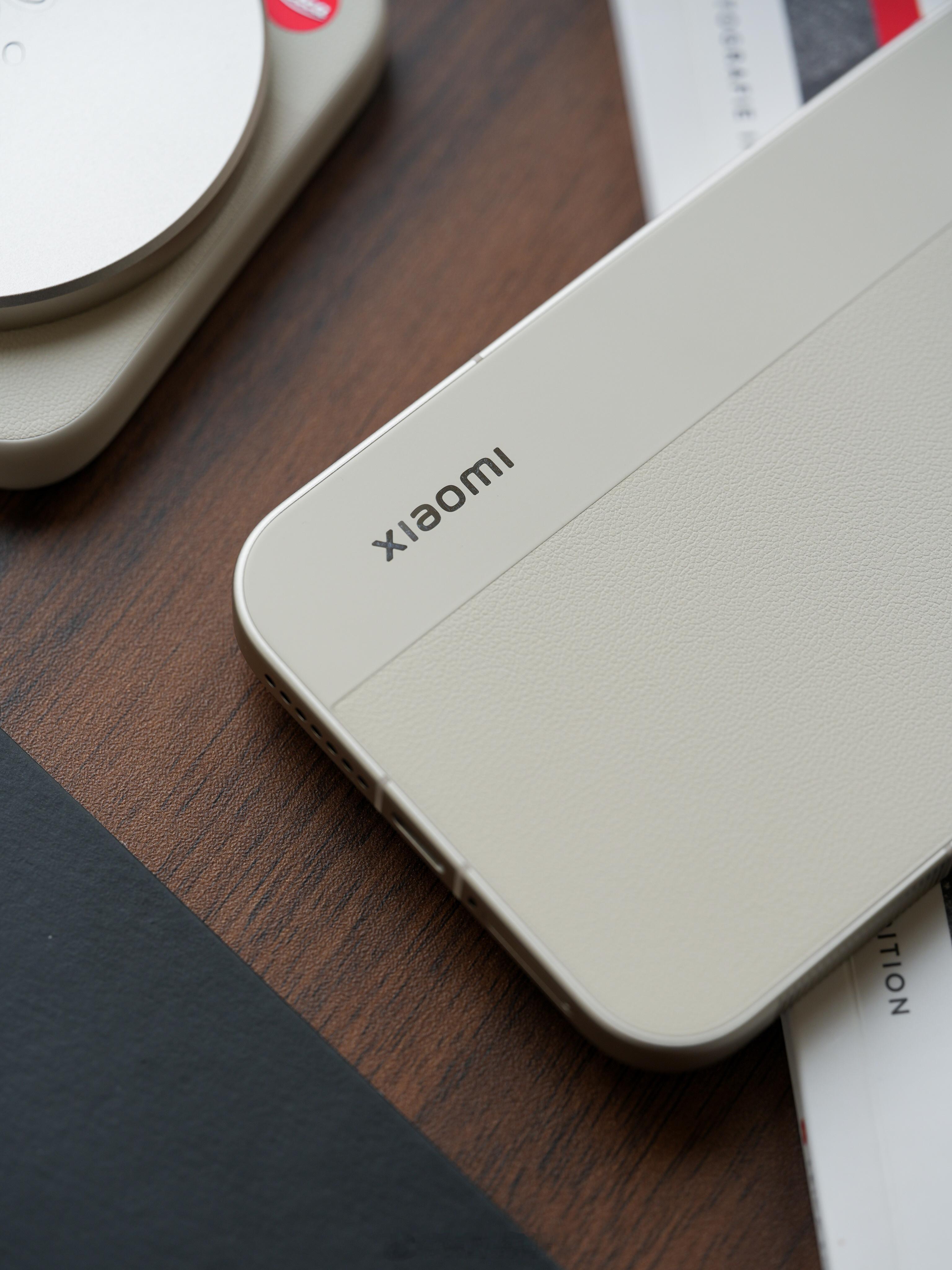 喜欢的手机必须拍个开箱，这种仪式感不能少，虽然手机到手已经有10天了【为什么买小