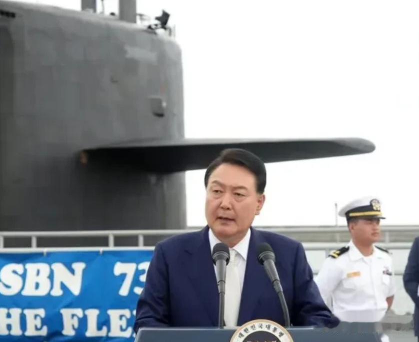 外军驻扎本国，不应该是耻辱吗？可尹锡悦却说出了这样的话！太夸张了！
昨天，韩国总