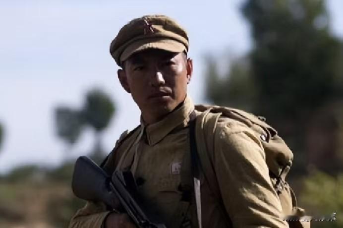 1955年，一27岁新四军士兵复员回乡,媒婆给他介绍了一43岁､有6个孩子的寡妇