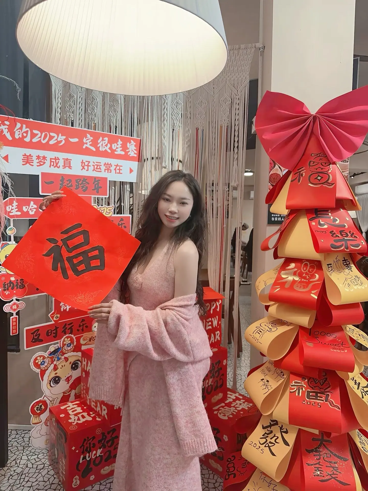 上班．洗脸采耳推背已满位  欢迎明天继续