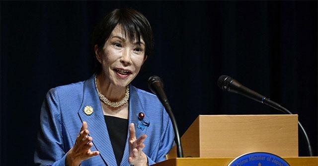 美日“友谊”余音尚在，特朗普却又翻出珍珠港旧账，他真正要敲打的恐怕不止东京。更反