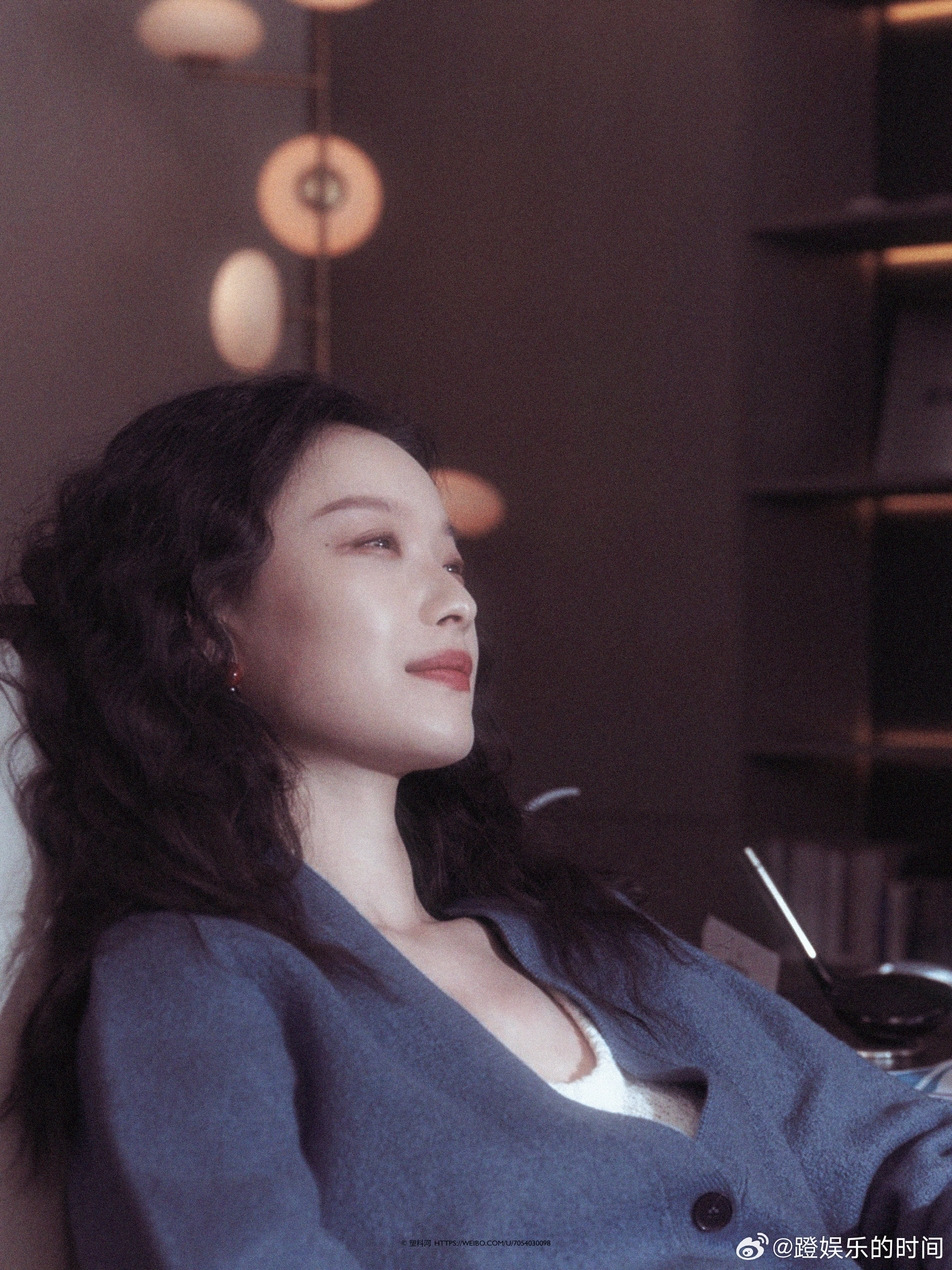 德塔文认证倪妮高演商 德塔文的认可太有分量！倪妮赋予任小名鲜活灵魂，刺猬般的防备