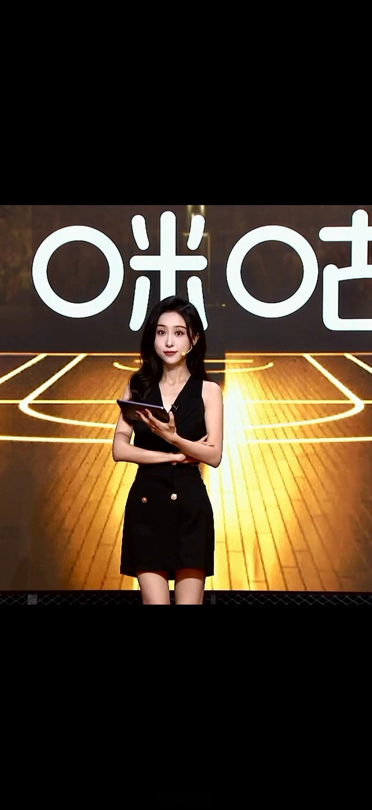 打卡下班！真不错啊今天！勇士就这么冲吧！！！ ​​​