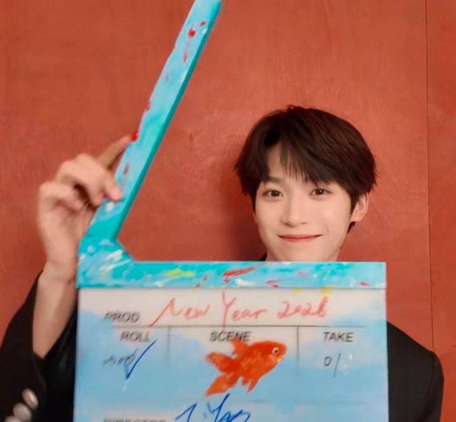 朋圈最大鱼塑粉头子梓渝