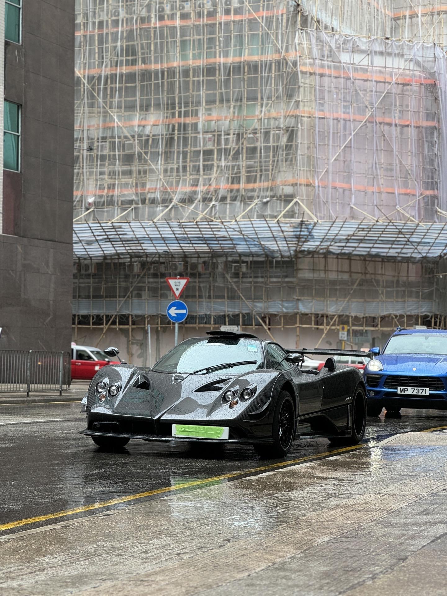 街边惊现郭富城的Zonda King！
