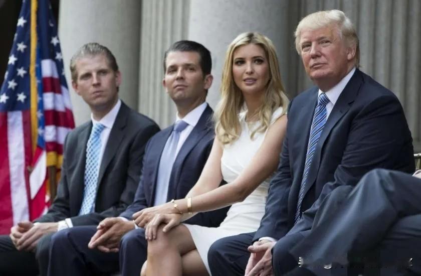 特朗普之后，2028年的美国总统会是谁？现在看有两个热门人选：1、副总统万斯，他