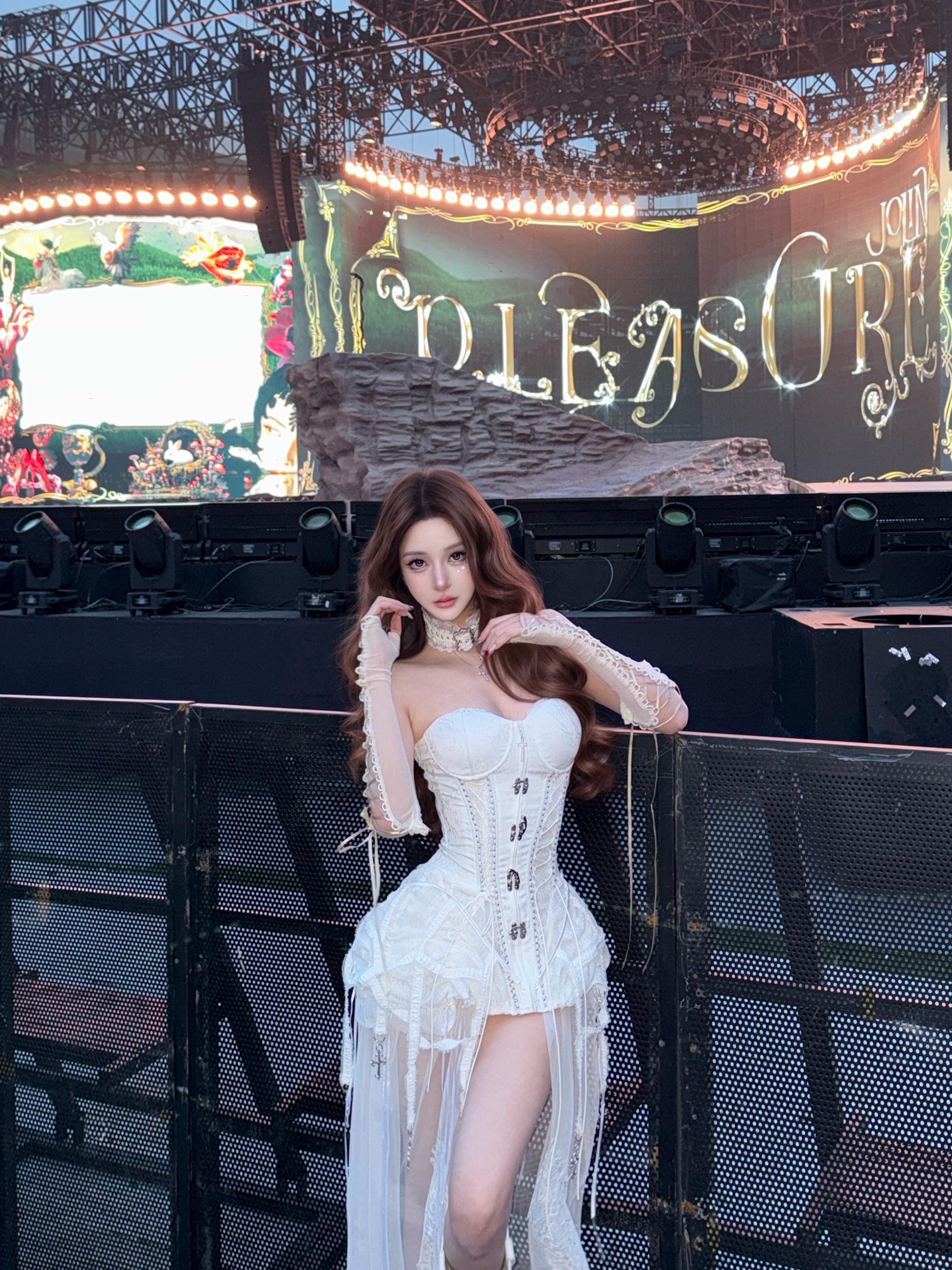 Pleasure我又来啦！🎼蔡依林青岛 又是被我Jolin姐美晕的一...