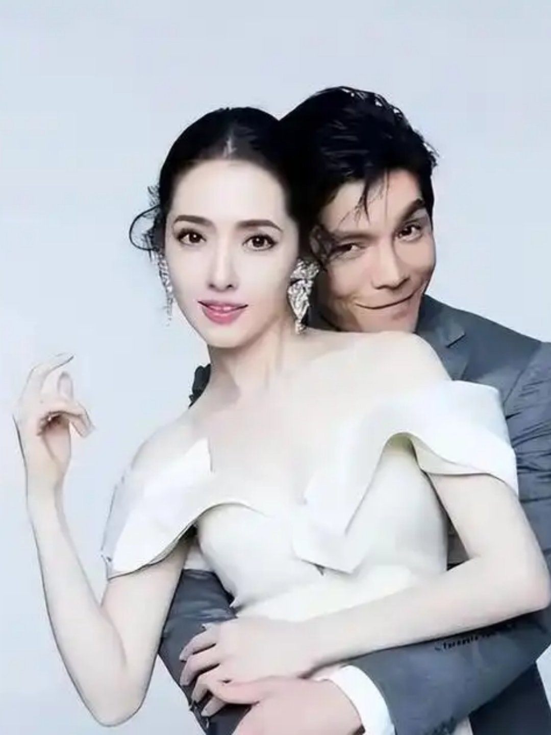 向佐称家族信托交郭碧婷管理 豪二代向佐公开回应称，自己与郭碧婷都是刷短视频才得知
