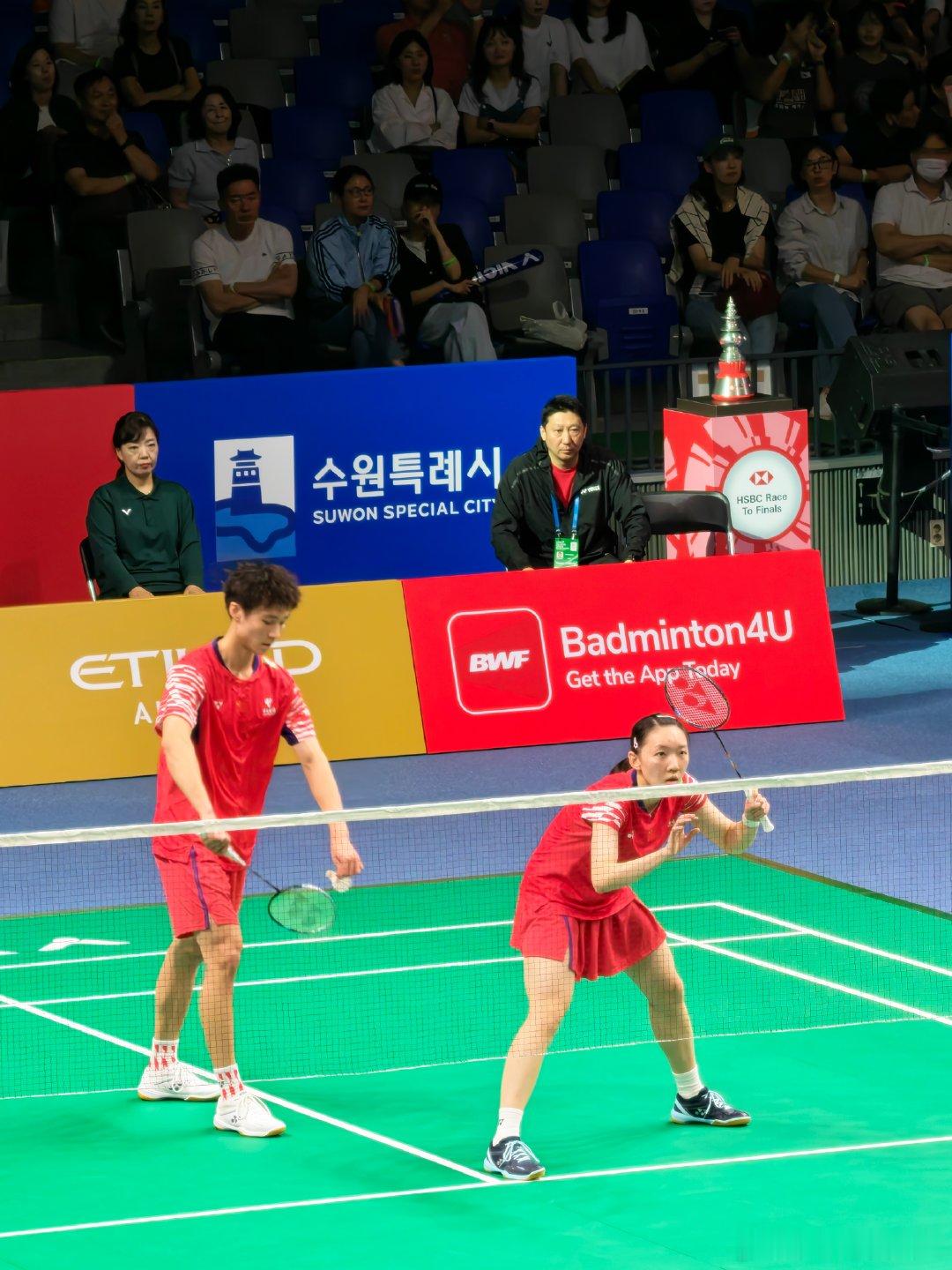 蒋振邦/魏雅欣🇨🇳 21-19、9-11 🇩🇰马蒂亚斯/博尔VICTOR