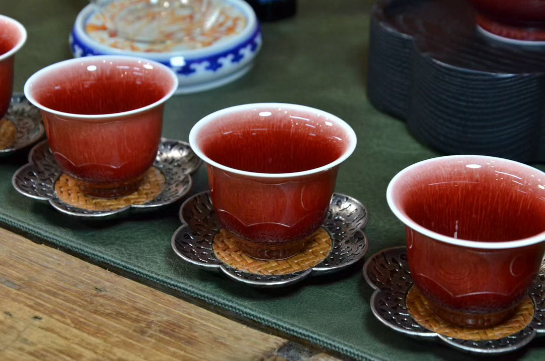 品茶赏器交友[超话]  身体干净了，心也就通透了。茶水过滤躯体，清茶净化心绪，内