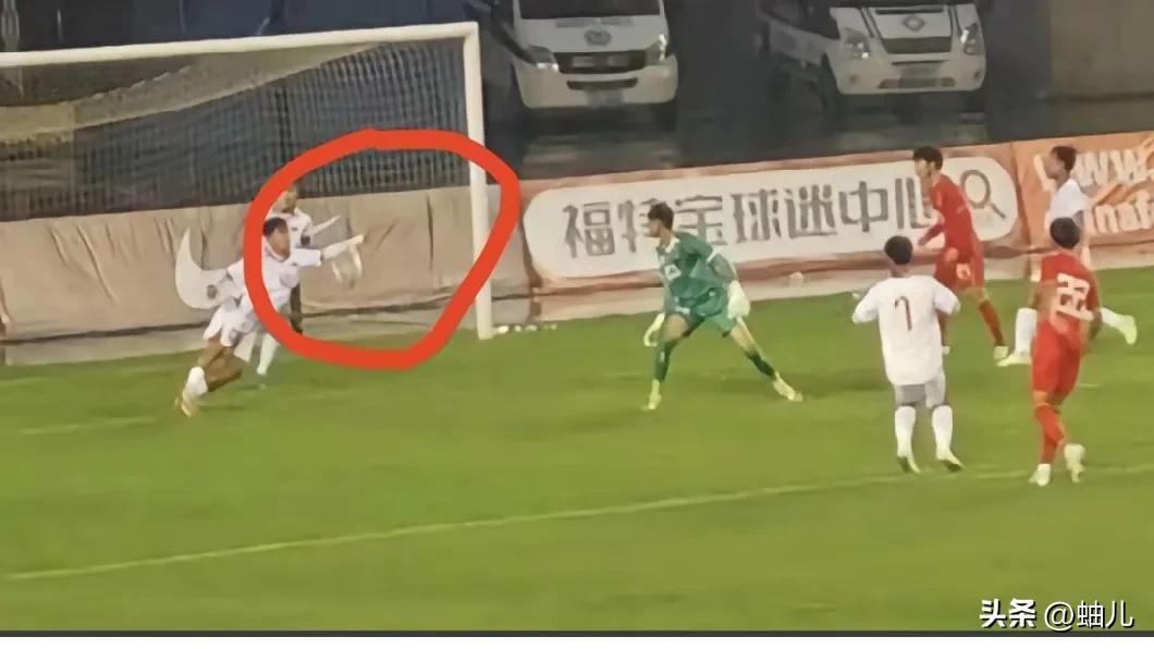 中国U16国少被中超昏哨坑了!
在呼和浩特四国邀请赛中国U16国少对越南队的比赛