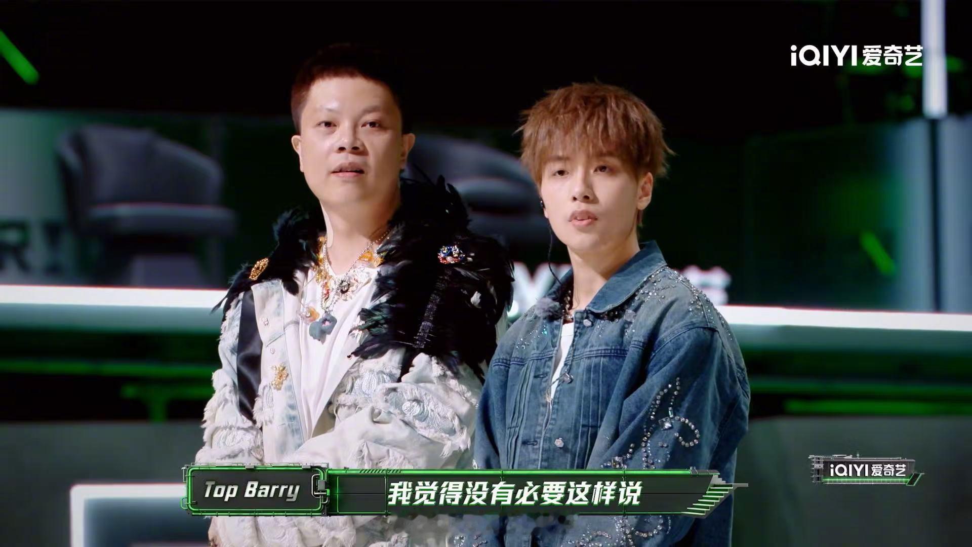 第一次见比赛帮对手的  TopBarry替Rapeter怼说唱好友 谁懂这种双向
