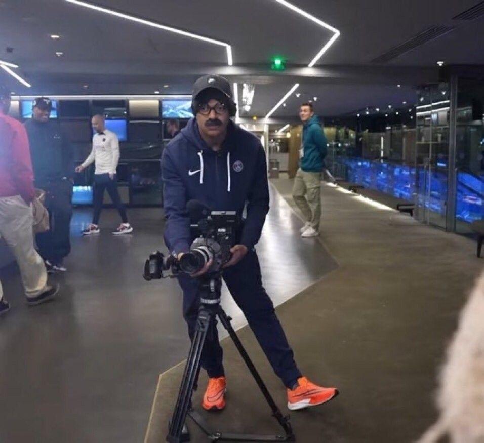 生日也不发IG的 那俺睡觉了😴😴😴 