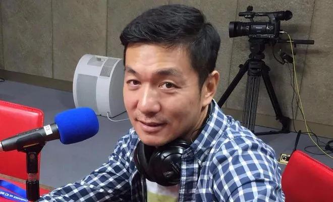 北影学生邢佳栋用七年证明了一件事，一次开除差点定义了你一辈子


邢佳栋年轻时的