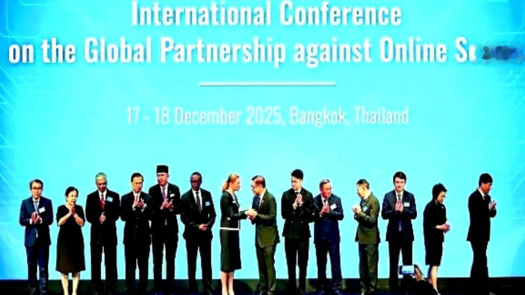 就看柬埔寨还能坚持多久了，60个国家在曼谷开会打算组成“联军”，说句不好听的，这