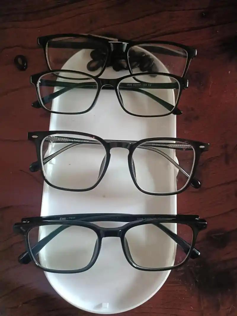 戴眼镜的听好了，说个扎心的事。

马上315了，记者提前搞了个大爆料——你鼻梁上