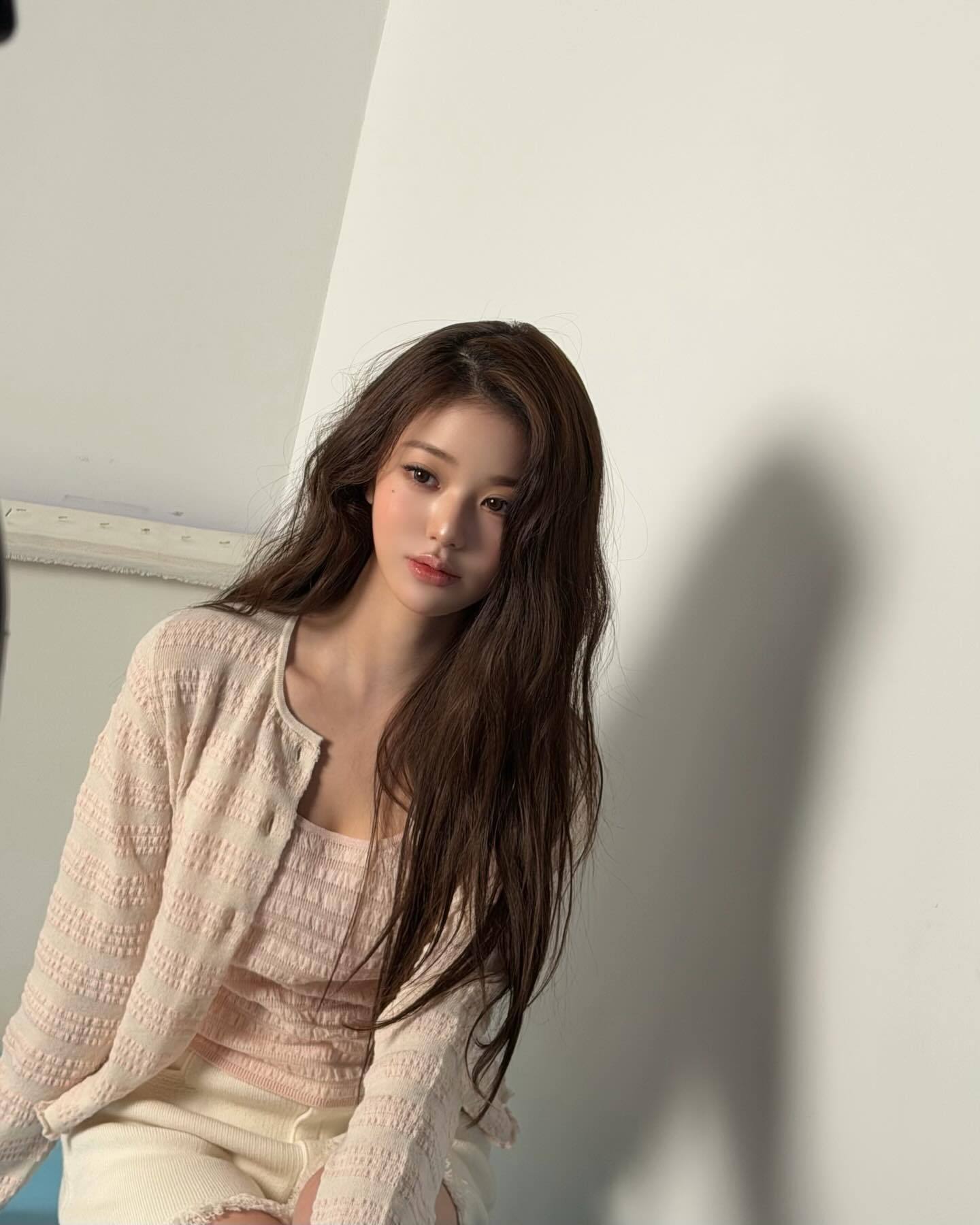 我看现在张元英的美貌质感完全媲美真人玩偶….（玩偶还没她灵动🥨 