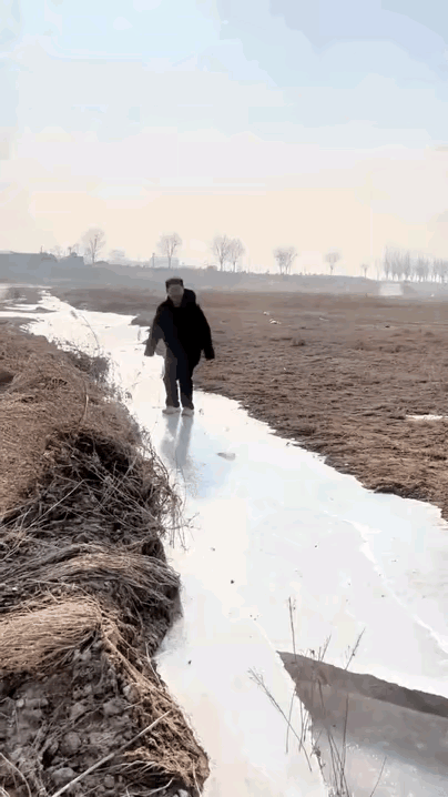 人家都是坑爹他是坑孩子～🥺