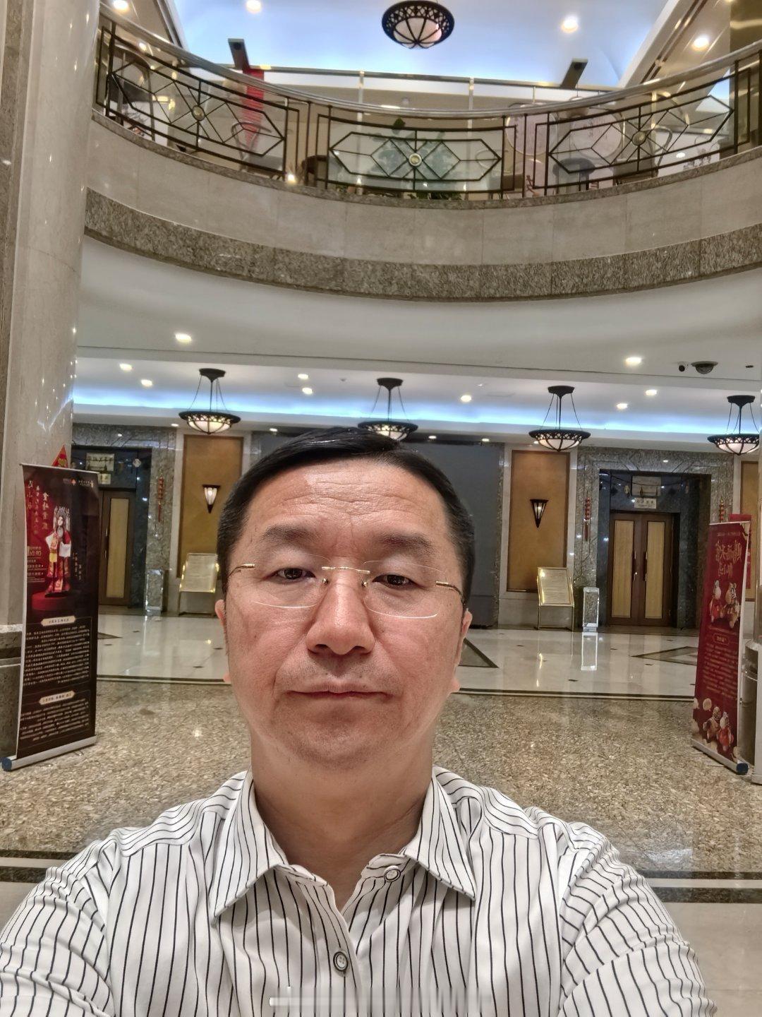 十几年没来长安大戏院了 北京·光华长安大厦