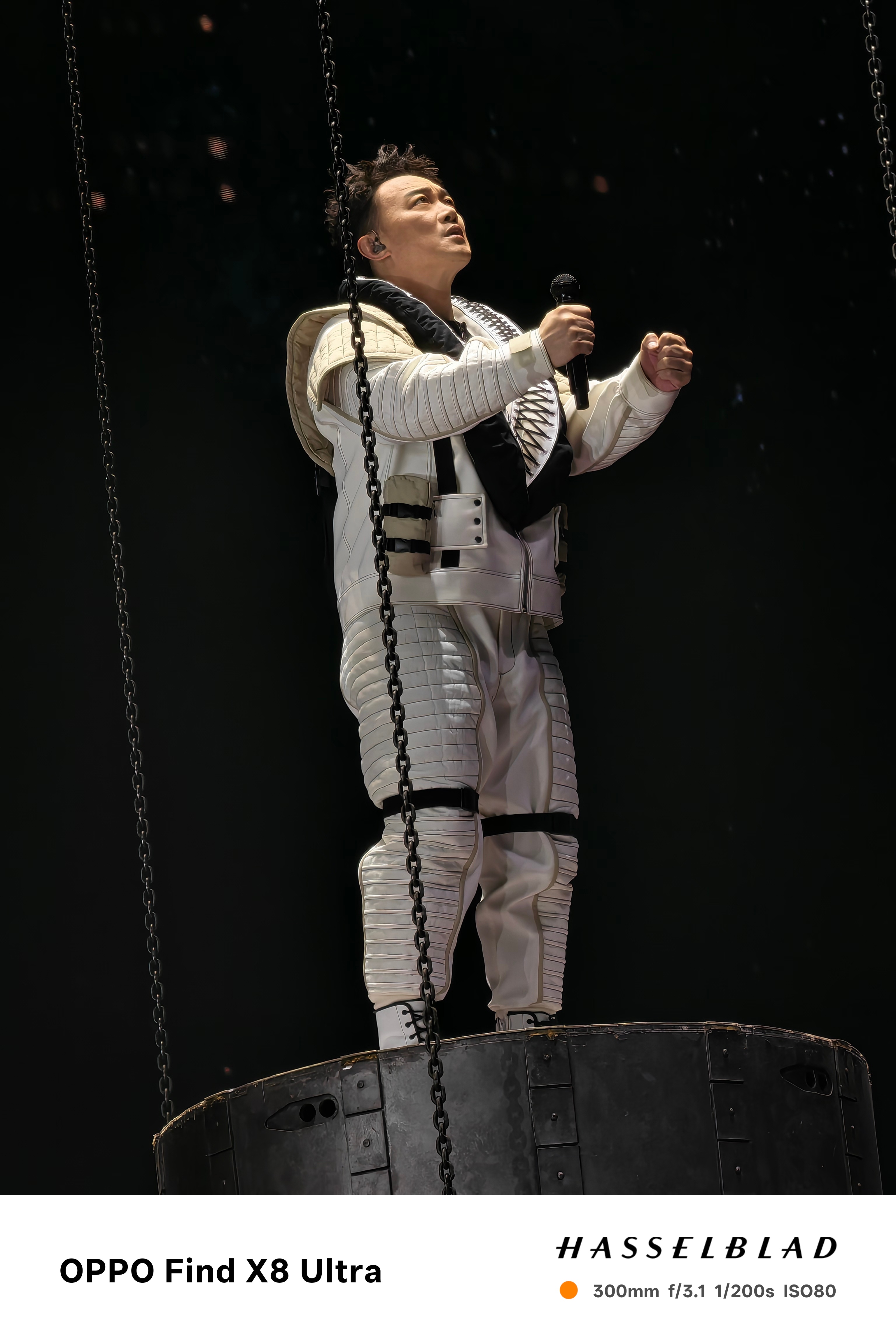 本篇文章的标题是：《山顶只能瞎几把 P，内场才是 VIP》Shot on OPP