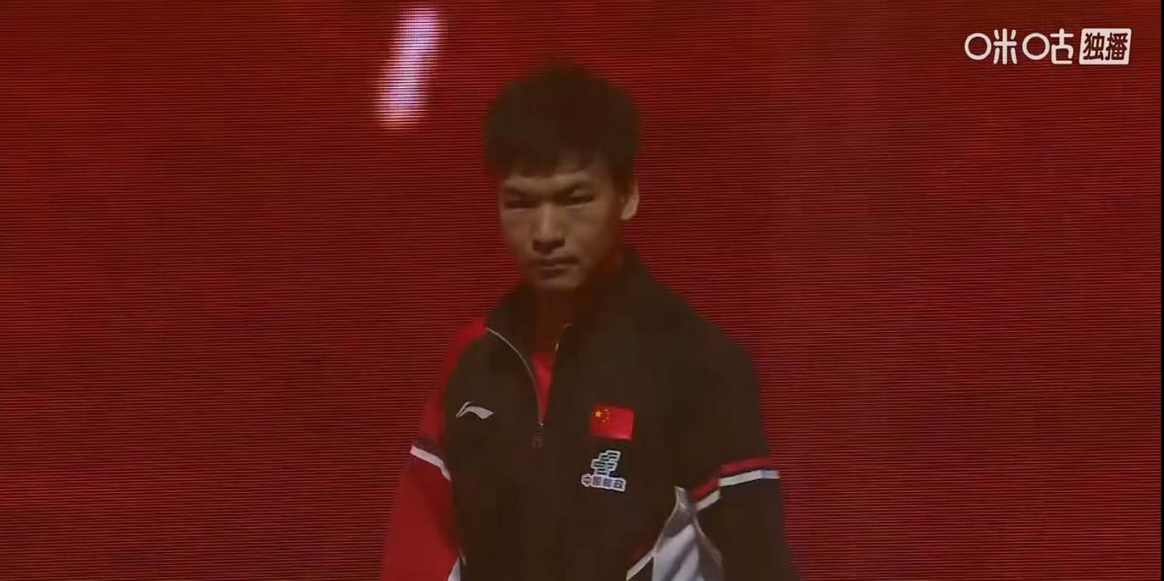向鹏🇨🇳能一战成名吗？[奋斗]
向鹏🇨🇳VS雨果🇧🇷！
这是2025