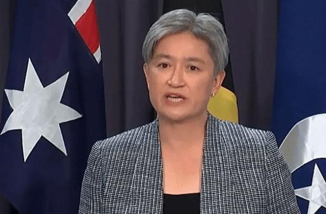 澳大利亚外长黄英贤发表严正声明，
 
7月6日，中国海军在太平洋公海成功发射一枚