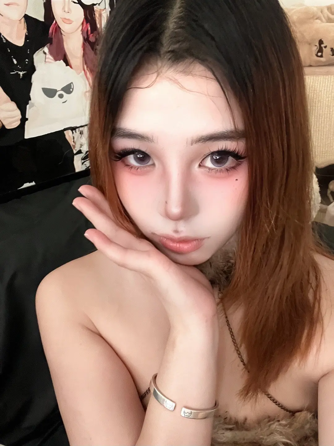 今日妆容 女