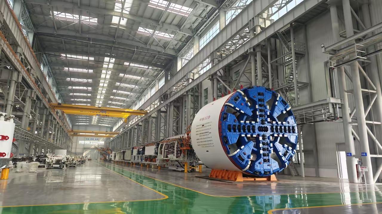 中铁新津区工厂的朋友说，全世界的盾构公司，被中国打到只剩德国一家公司了，这家公司