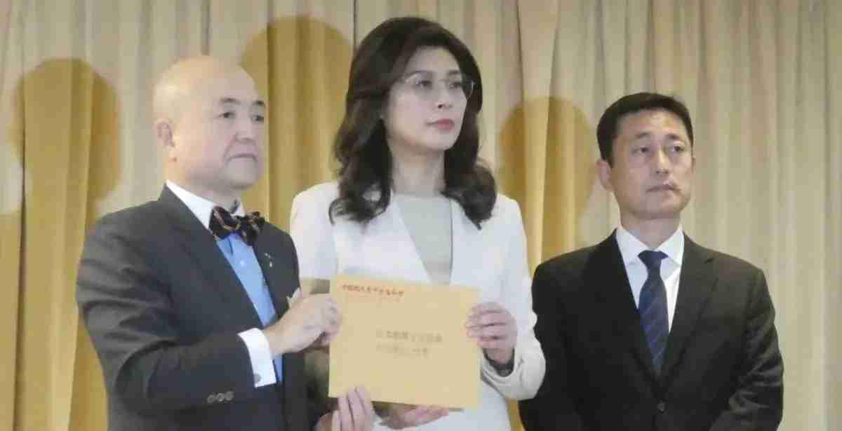日本强震，台湾政客捐款竟演变成一场“争宠”闹剧？赖清德捐20万，郑丽文砸100万