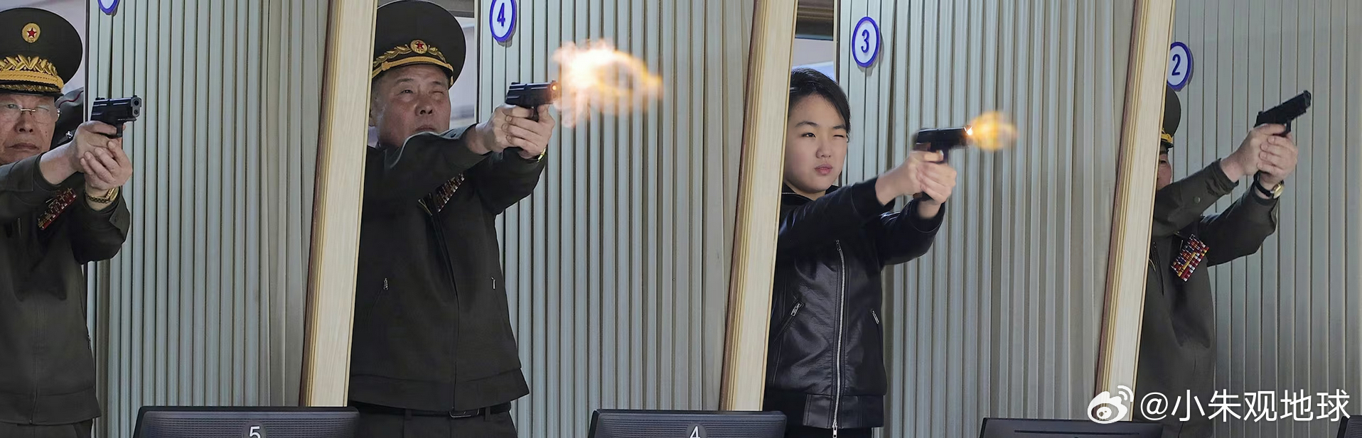 金正恩在参观军工厂时试射手枪 海外新鲜事朝鲜